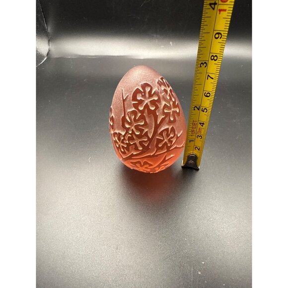 Unmarked Frosted Red Glass Egg Paperweight With Raised Floral Design - Picture 4 of 5